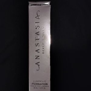 Anastasia luminous foundation